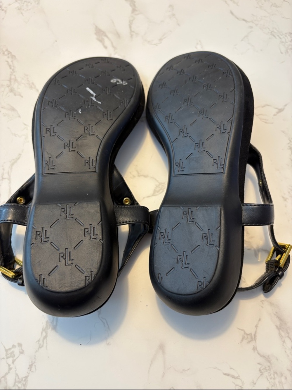 Lauren Ralph Lauren NWT Black T-Strap Sandals with Gold Accent size 7.5 Kacy - Picture 8 of 8